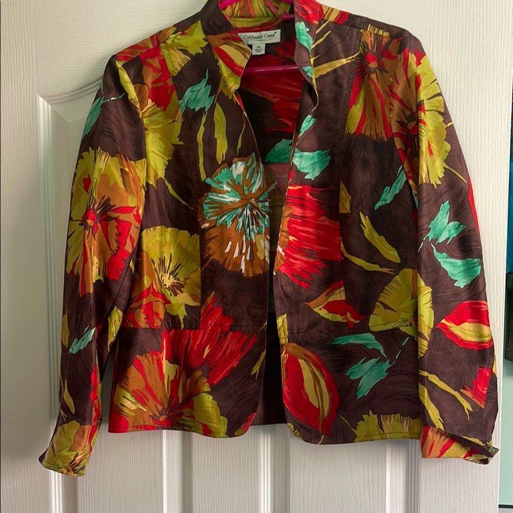 Coldwater Creek 💯% Silk Floral Blazer